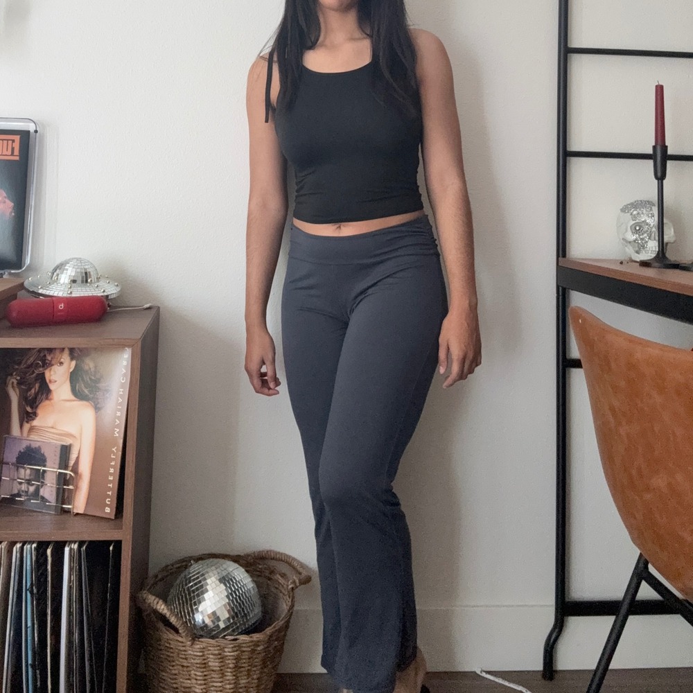 Alina Mae Dark Gray Maternity Yoga Pants Ruched Waistband Size Small Stretch